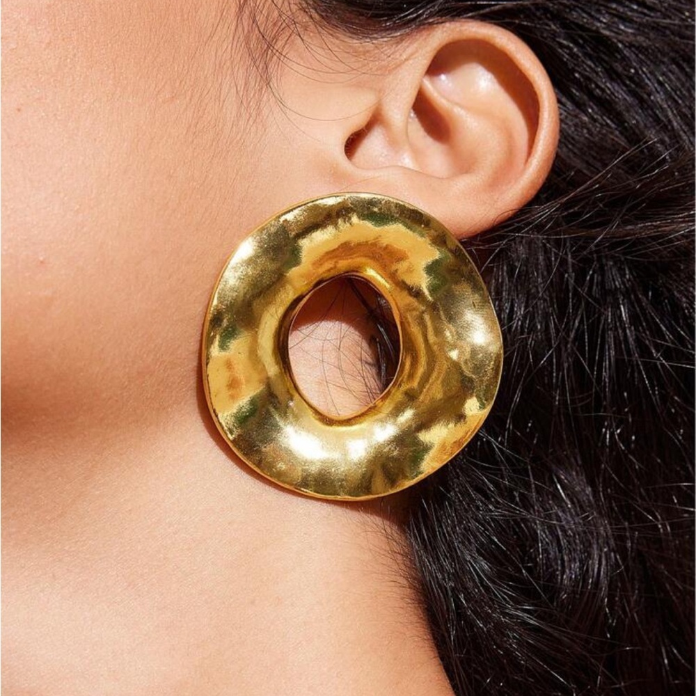 BAE Fashionable Alloy Plated Geometric Stud Earrings